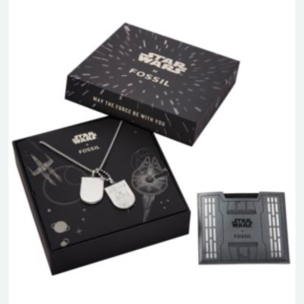 Star Wars x Fossil Limited Edition Dog Tag Necklace Gift Set NWT
